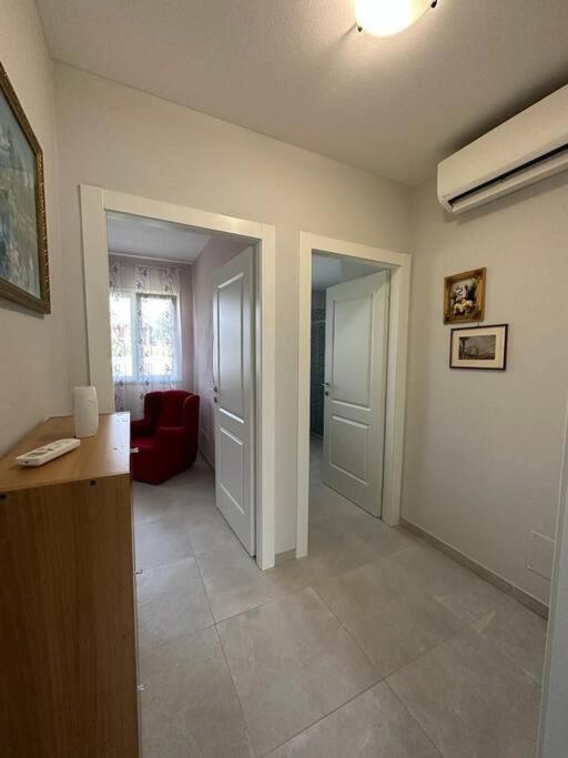 Appartamento La Casa Di Tina Altopascio Esterno foto