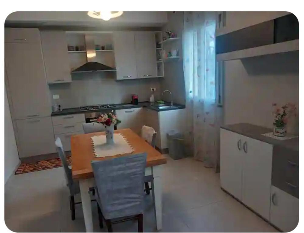 Appartamento La Casa Di Tina Altopascio Esterno foto
